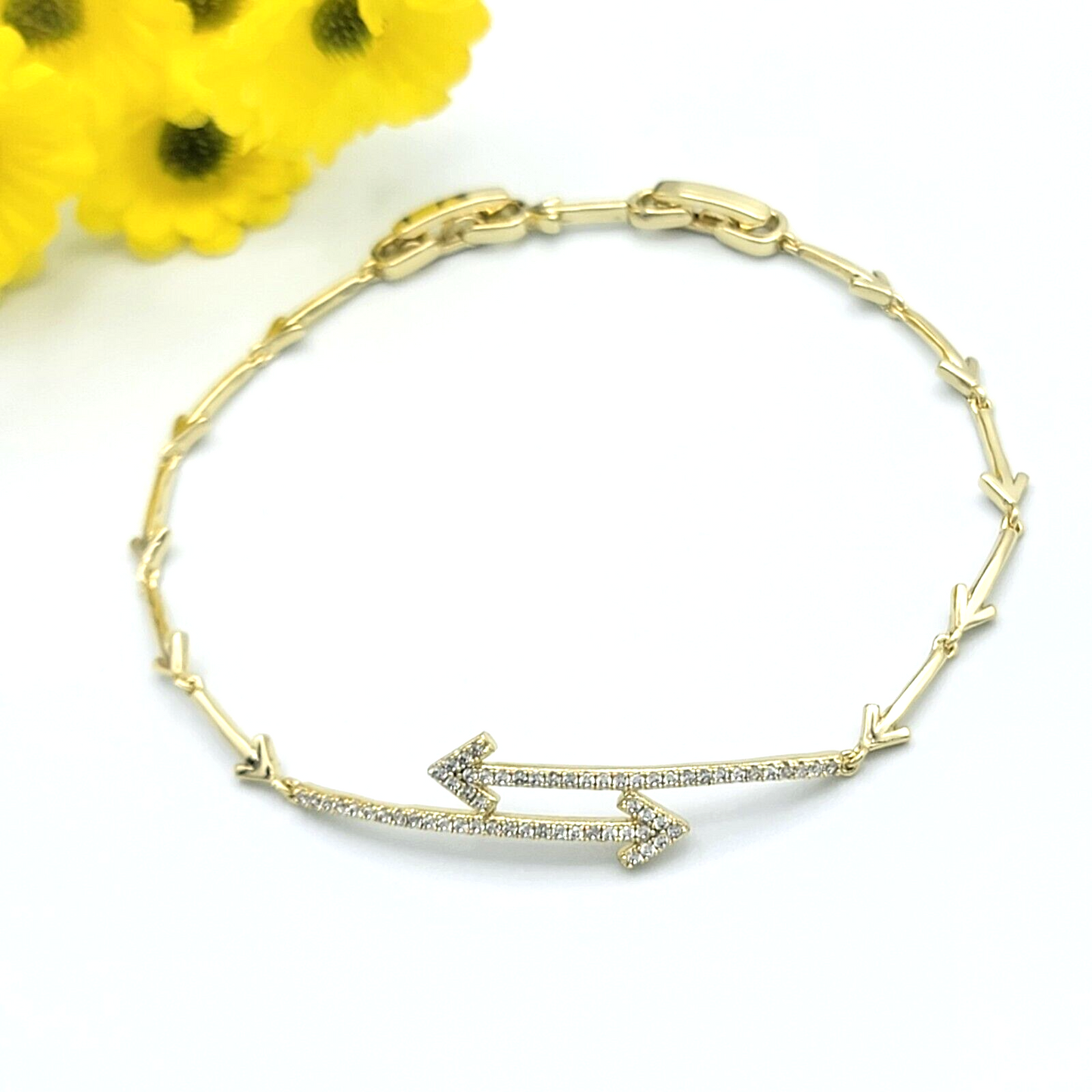 Bracelets - 14K Gold Plated. Arrow Link Bracelet Strength & Protection Symbol