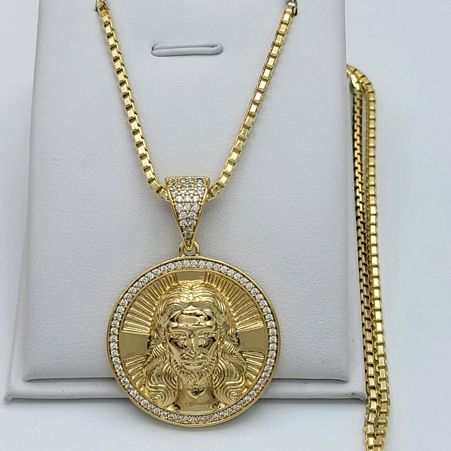 Necklaces - 14K Gold Plated. CZ Jesus Christ Face Pendant & Chain.