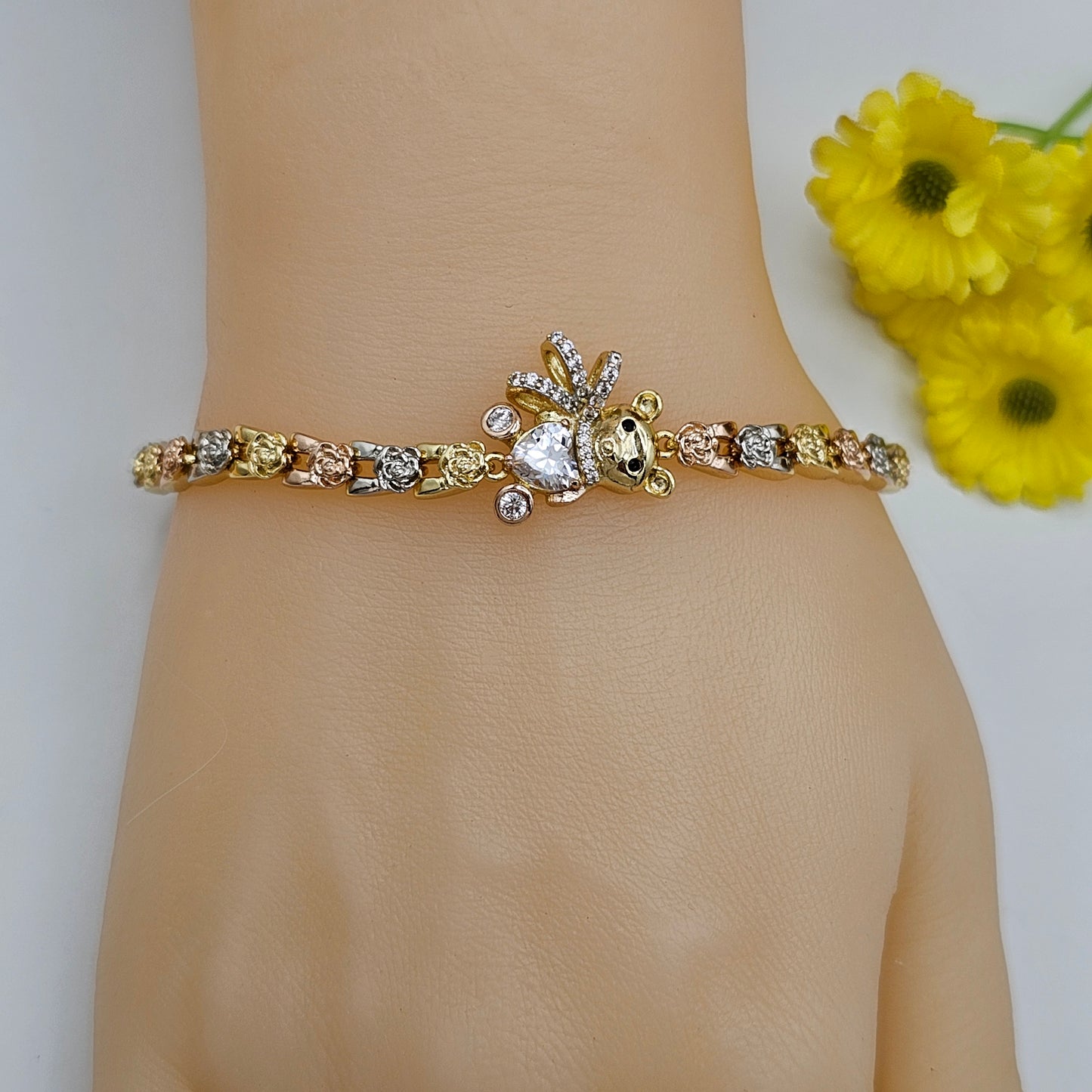 Bracelets - Tri Color Gold Plated. Bear - Flower Chain Bracelet