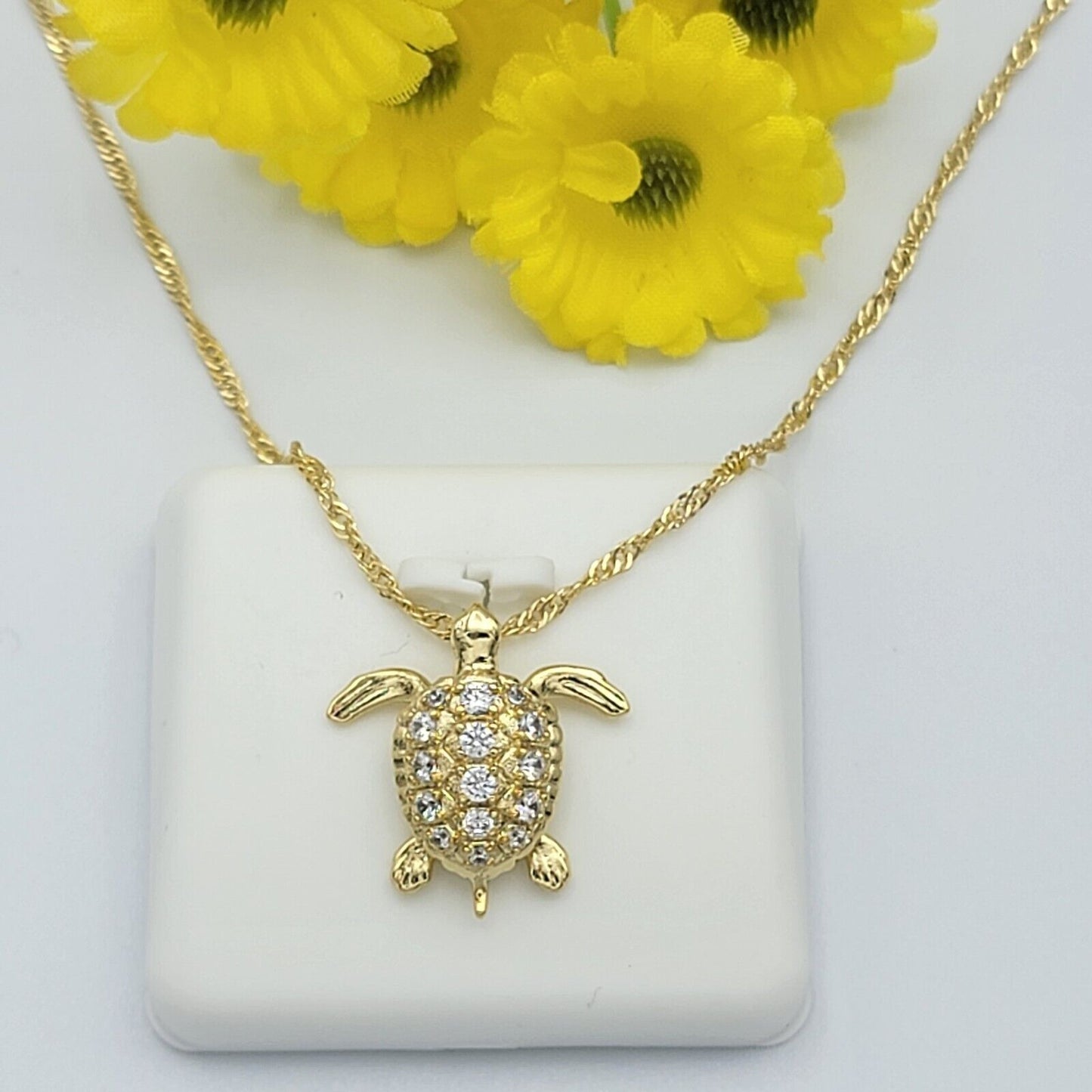 Necklaces - 14K Gold Plated. Cute Turtle Pendant & Chain.