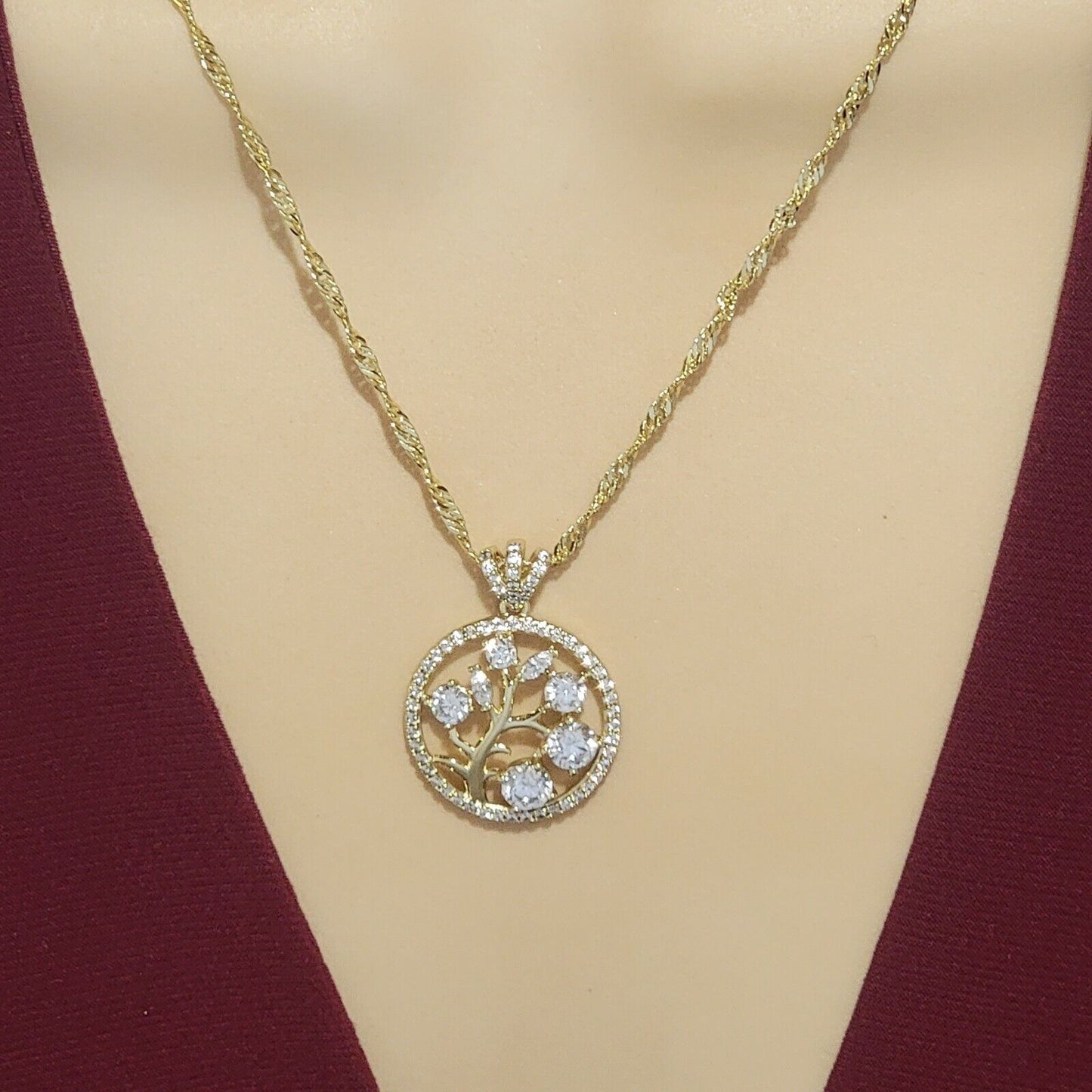 Necklaces - 14K Gold Plated. Tree of Life Pendant & Chain.