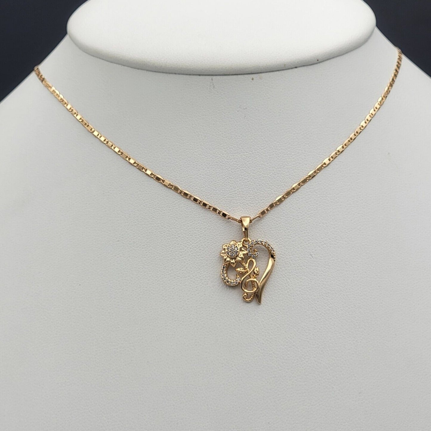 Necklaces - 18K Gold Plated. CZ Heart Sunflower Pendant & Chain.