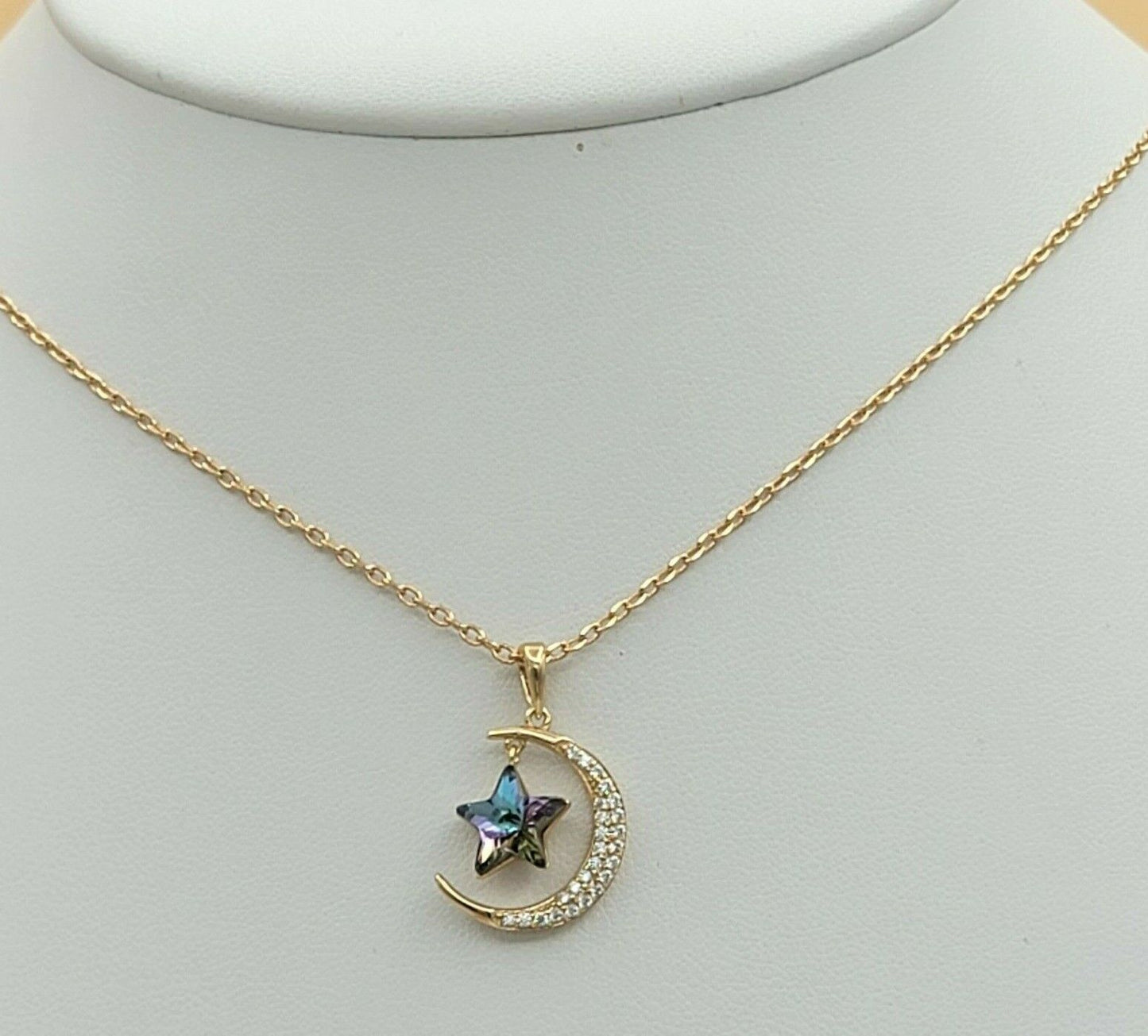 Necklaces - 18K Gold Plated. Crescent Moon & Movable Shiny Crystal Star Pendant & Chain.