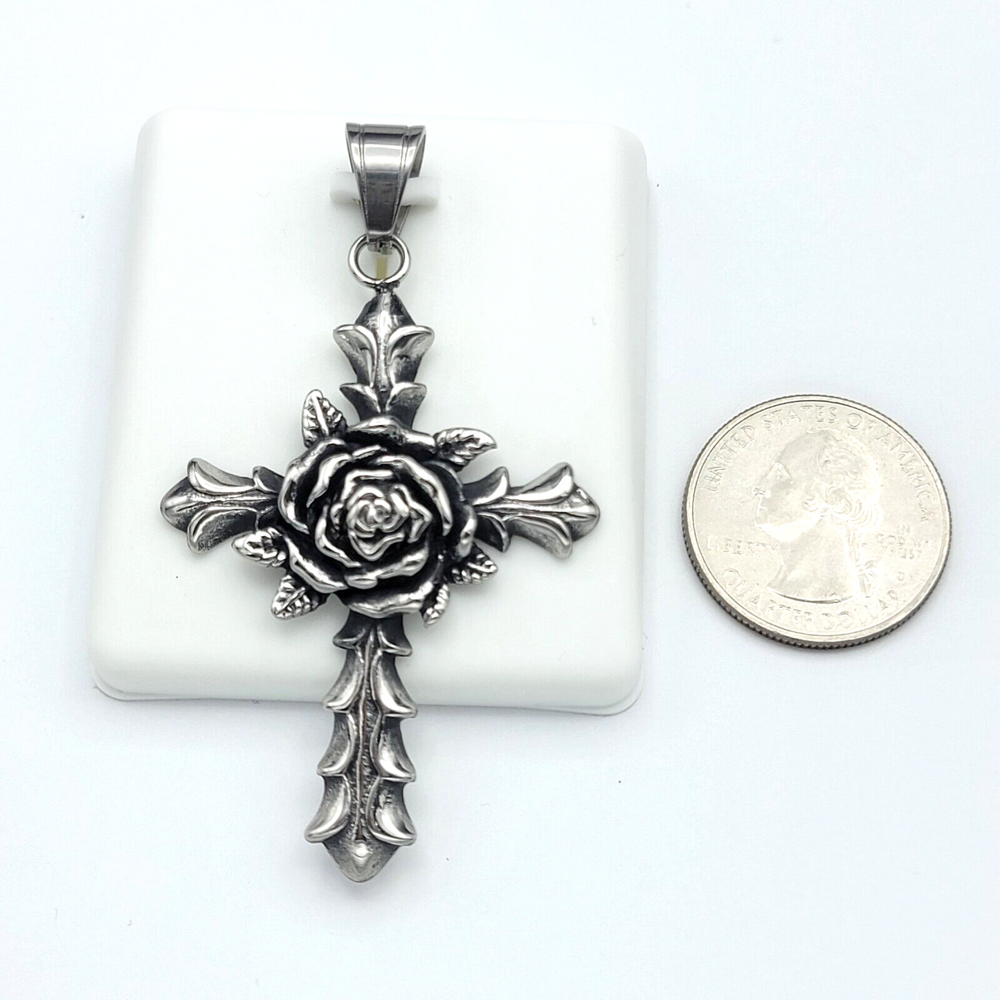 Necklaces - Stainless Steel. Vintage Silver Rose Cross Pendant & Chain.