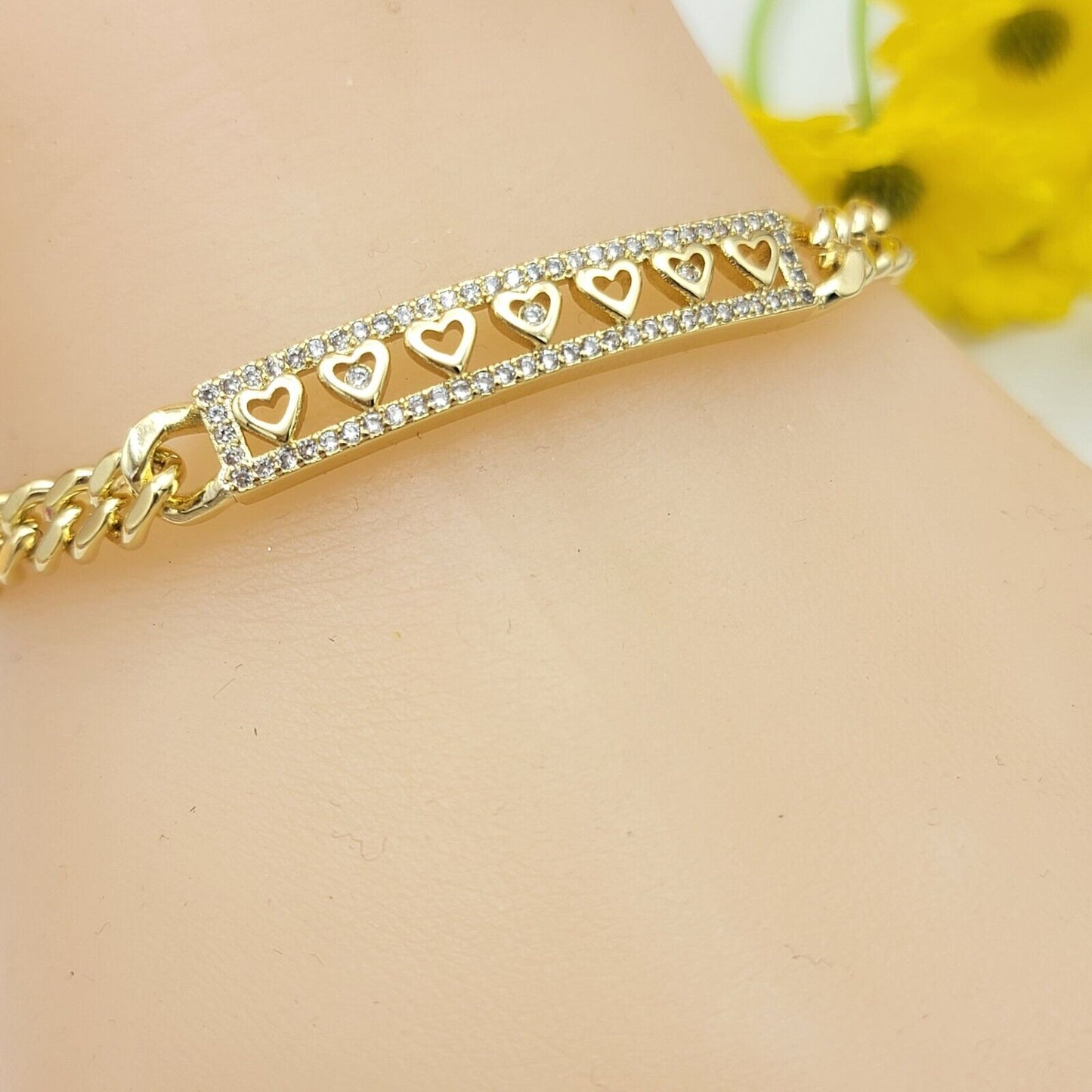 Bracelets - 14K Gold Plated. Link Hearts ID Plate Bracelet Curb Link chain