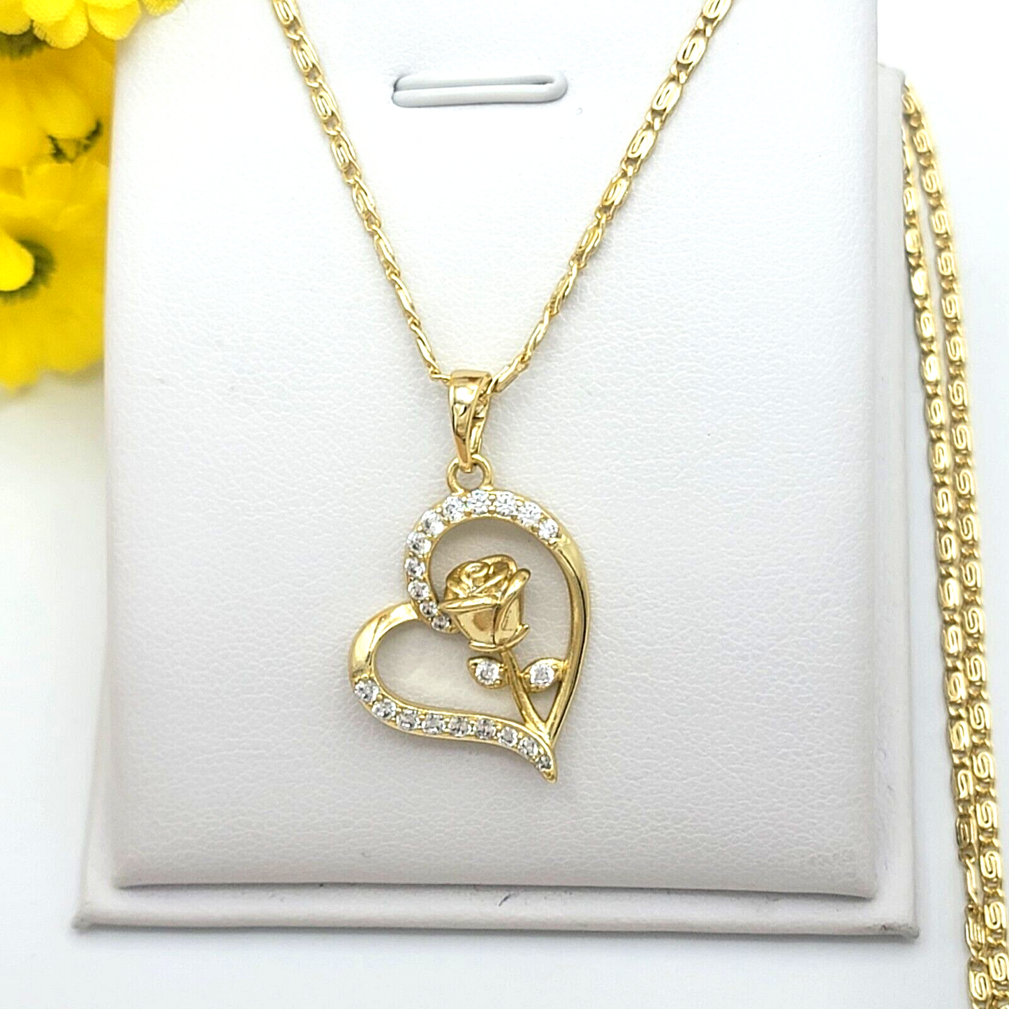 Necklaces - 14K Gold Plated. Rose Flower Heart.