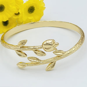 Bangles - 14K Gold Plated. Flower Adjustable Bracelet. *Premium Q*