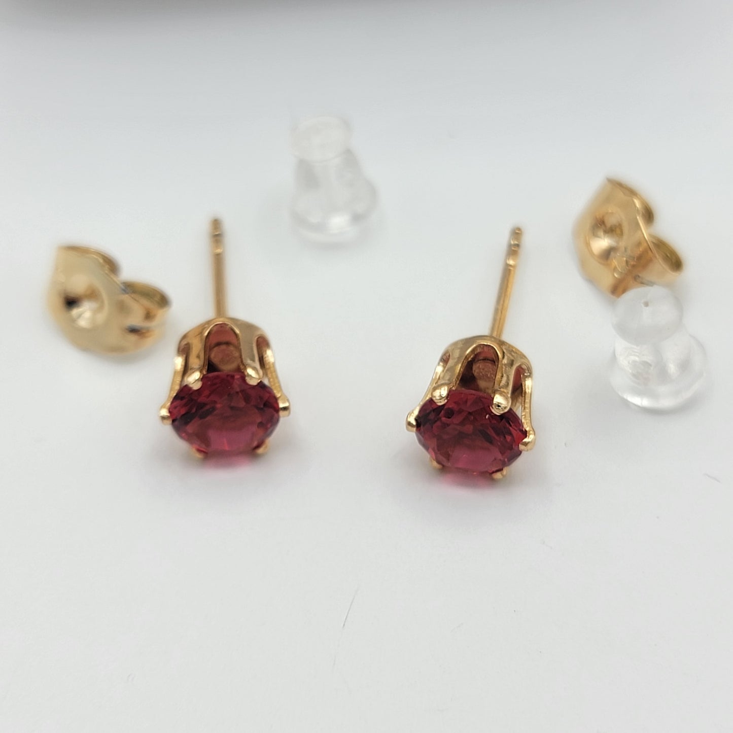 Earrings - 18K Gold Plated. Solitaire Stud Earrings. Red 6mm CZ.  *Premium Q*